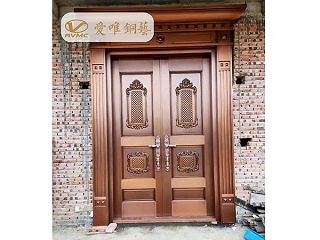 高端别墅入户铜门的优点以及处理工艺！