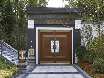 爱唯铜门-中式庭院铜门