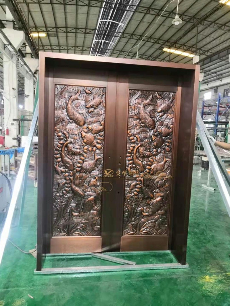 焊接工艺高温烤漆铜门