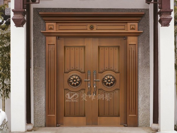 别墅铜门厂家制作的铜门