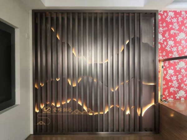 广东别墅铜门厂家爱唯铜艺——展厅铜屏风