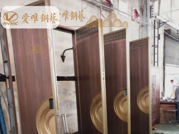 爱唯铜艺让现代居室梦回大唐